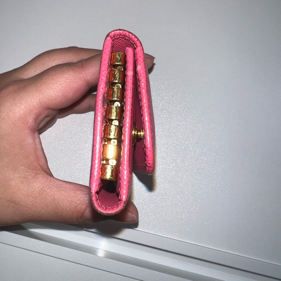Prada Key Holder Pink - Picture 3 of 10